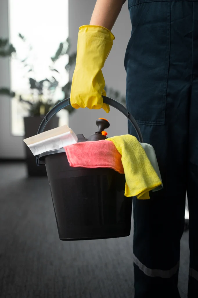 Book your professional end of tenancy cleaning Liverpool Street